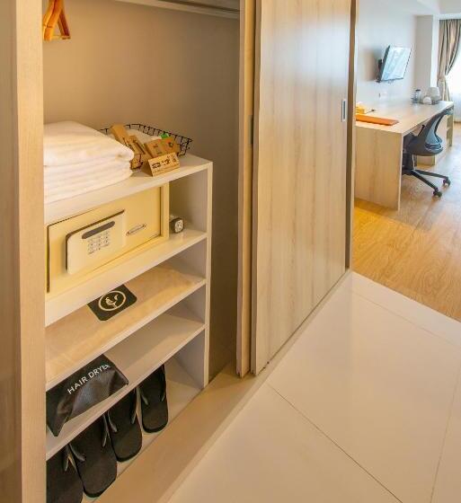 家庭间, The Farm House Hotel Ranong