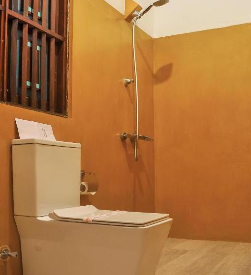 חדר דלוקס, Garcinia Leaf