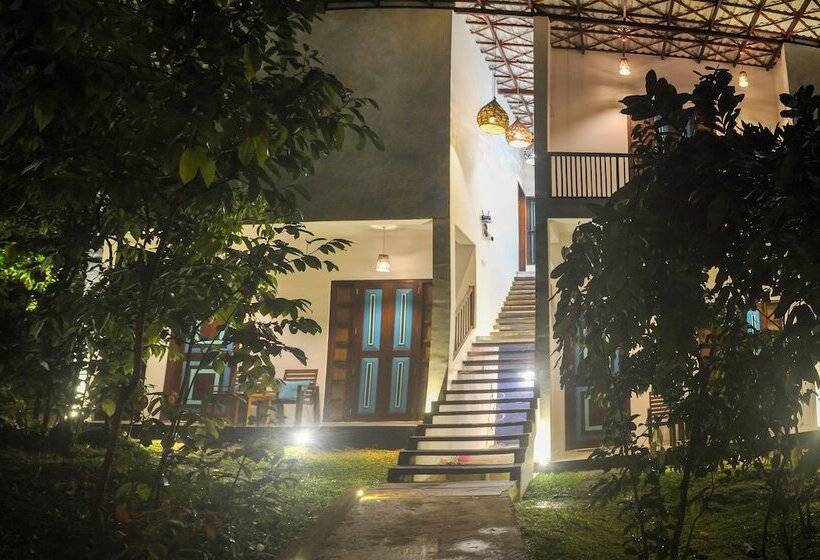 חדר דלוקס, Garcinia Leaf