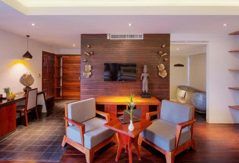 سوییت خانوادگی, King Rock Boutique