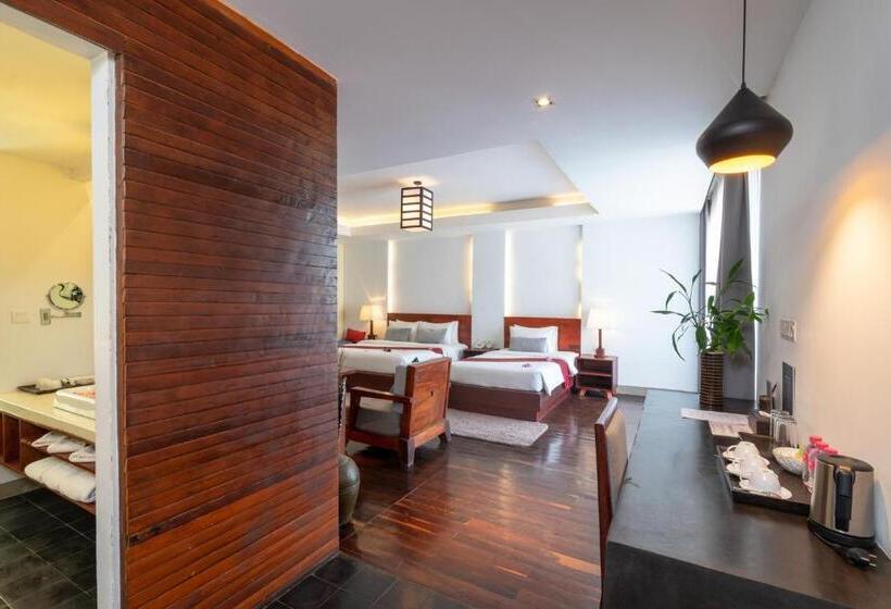 سوییت خانوادگی, King Rock Boutique