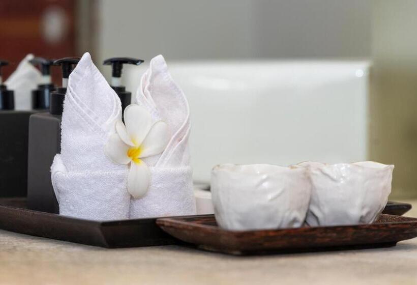 اتاق لوکس, King Rock Boutique