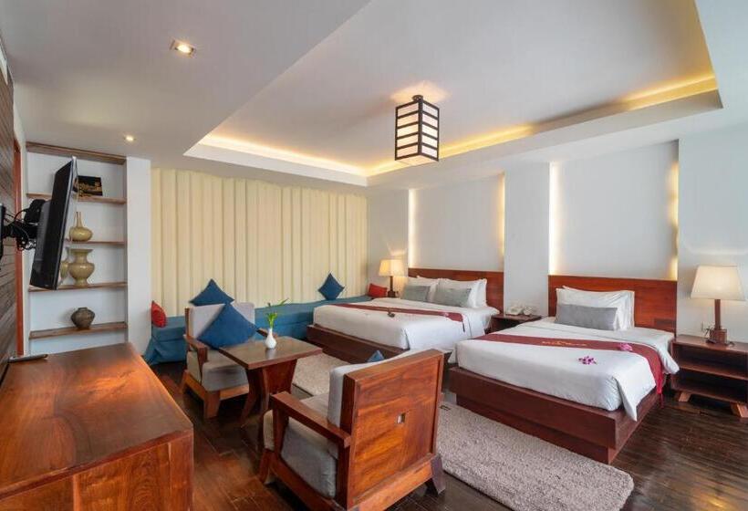 سوییت خانوادگی, King Rock Boutique