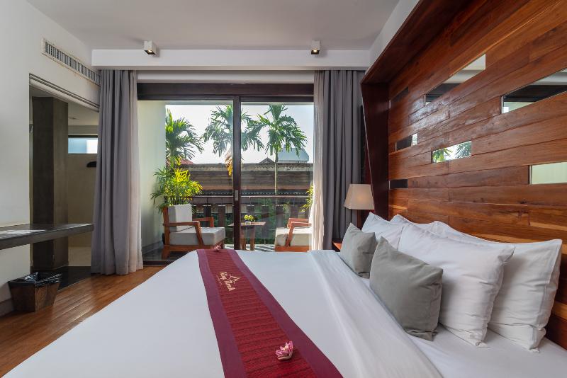 اتاق لوکس با تخت بزرگ, King Rock Boutique