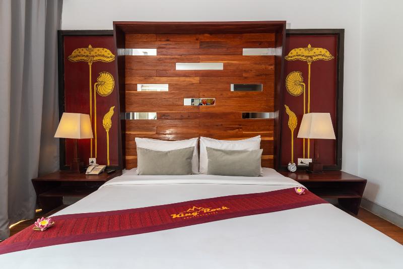 اتاق لوکس با تخت بزرگ, King Rock Boutique