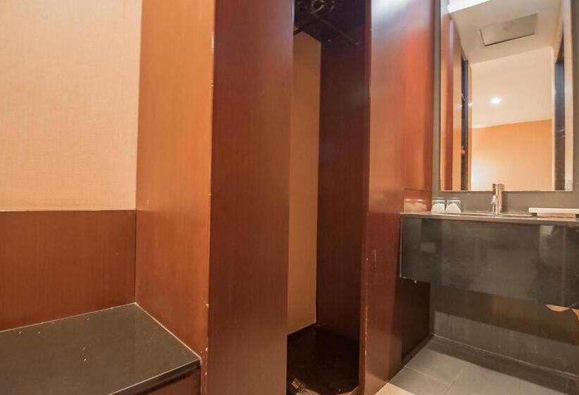 スタンダードルーム, Reddoorz Plus @ Cipaganti Street 3