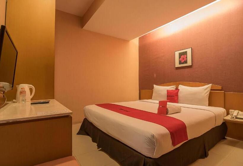 スタンダードルーム, Reddoorz Plus @ Cipaganti Street 3