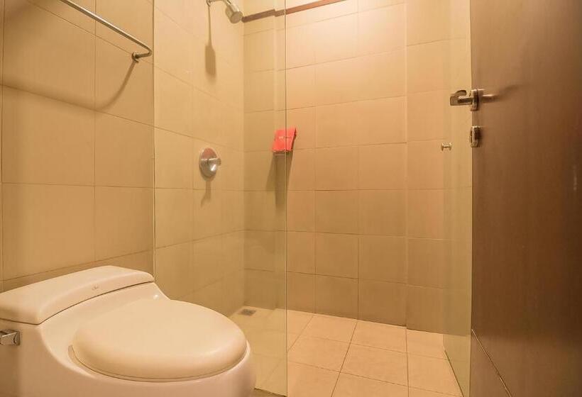 Полулюкс, Reddoorz Plus @ Cipaganti Street 3
