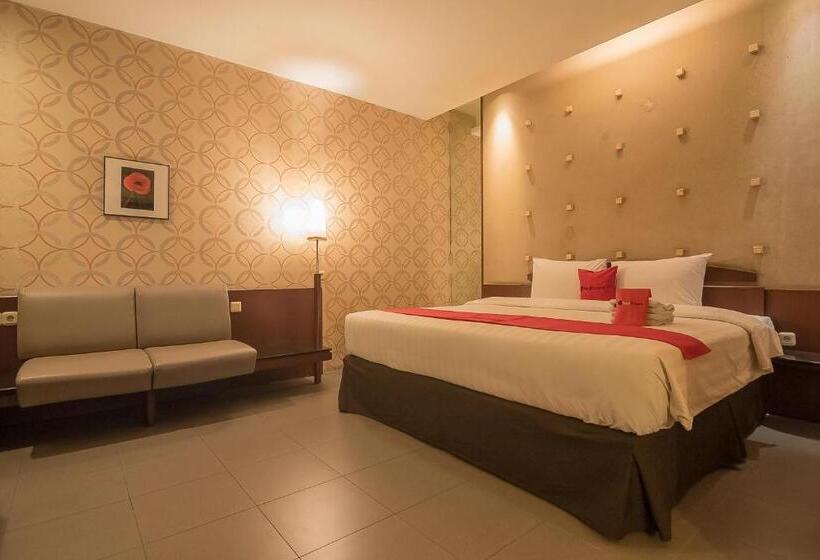 סוויטה, Reddoorz Plus @ Cipaganti Street 3