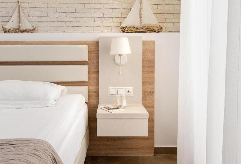 Quarto Estandar, Polis Of Naxos Boutique