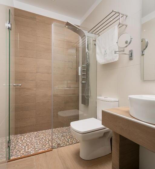 Номер Deluxe, Polis Of Naxos Boutique