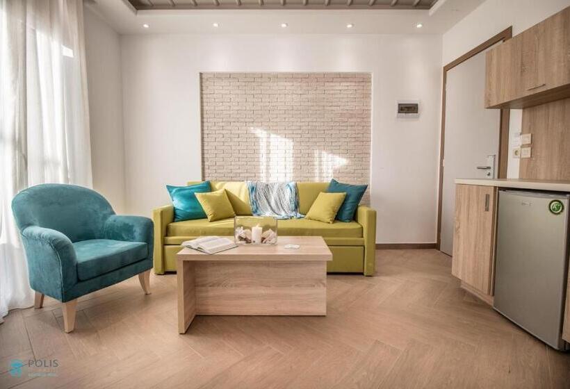 Suíte, Polis Of Naxos Boutique