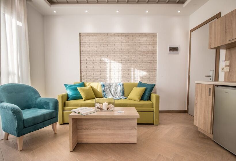 Suíte, Polis Of Naxos Boutique