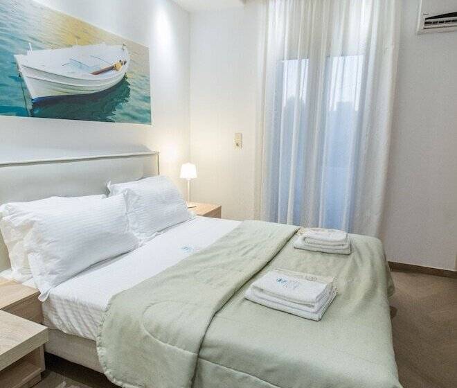 Quarto Clássico, Polis Of Naxos Boutique