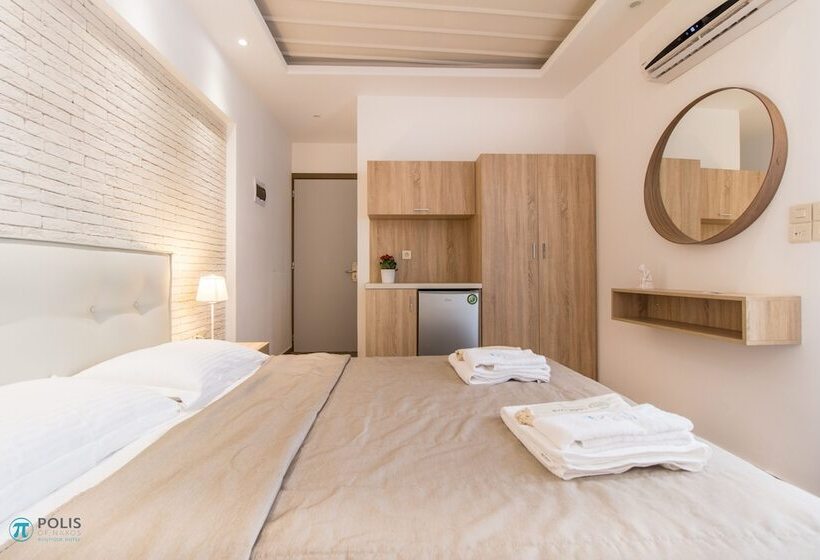 Quarto Clássico, Polis Of Naxos Boutique