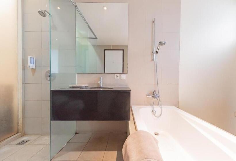 スイート, Reddoorz Plus @ Cipaganti Street 3