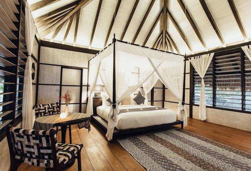 فيلا 3 غرف نوم مزودة بحمام سباحة, Suarga Padang Padang