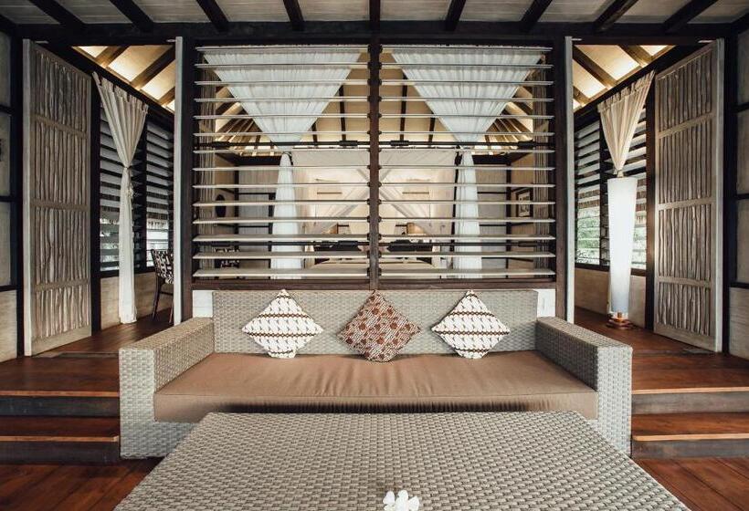 فيلا غرفتين نوم مطلة على البحر, Suarga Padang Padang