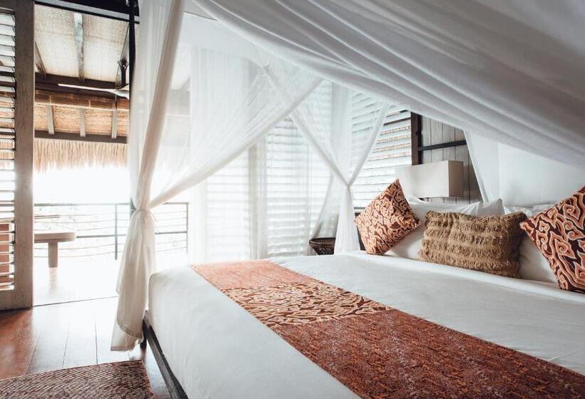 جناح مطلّ علي الحديقة, Suarga Padang Padang