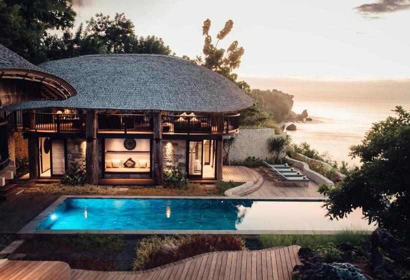 غرفة قياسية سرير مزدوج, Suarga Padang Padang