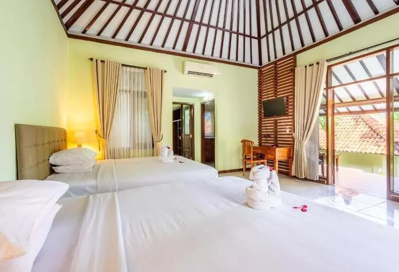 اتاق لوکس با چشم‌انداز باغ, Taman Surgawi Resort & Spa