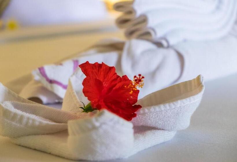 דירת דלוקס 2 חדרי שינה, Taman Surgawi Resort & Spa