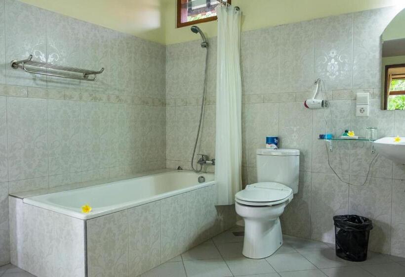 דירת דלוקס 2 חדרי שינה, Taman Surgawi Resort & Spa