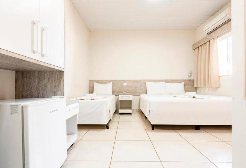 スタンダードトリプルルーム, Tokyo