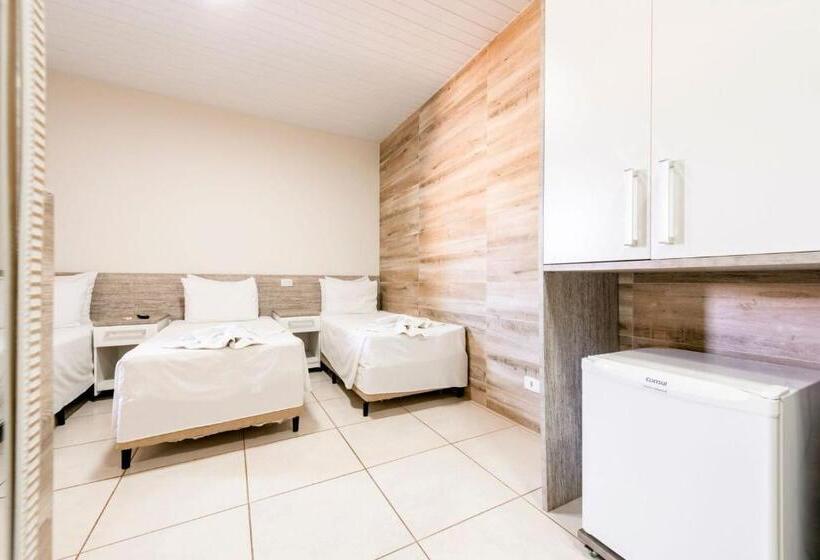 スタンダードトリプルルーム, Tokyo