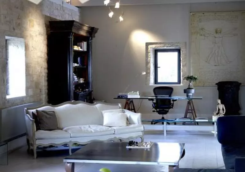 Sviitti 2 Makuuhuonetta, Torri E Merli Boutique