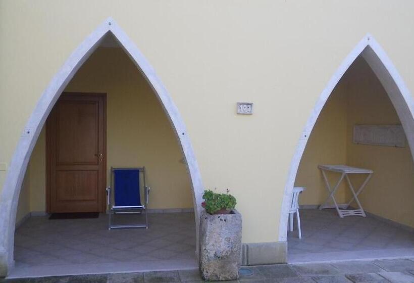 חדר פרמיום לשלושה, Villa Conca Marco