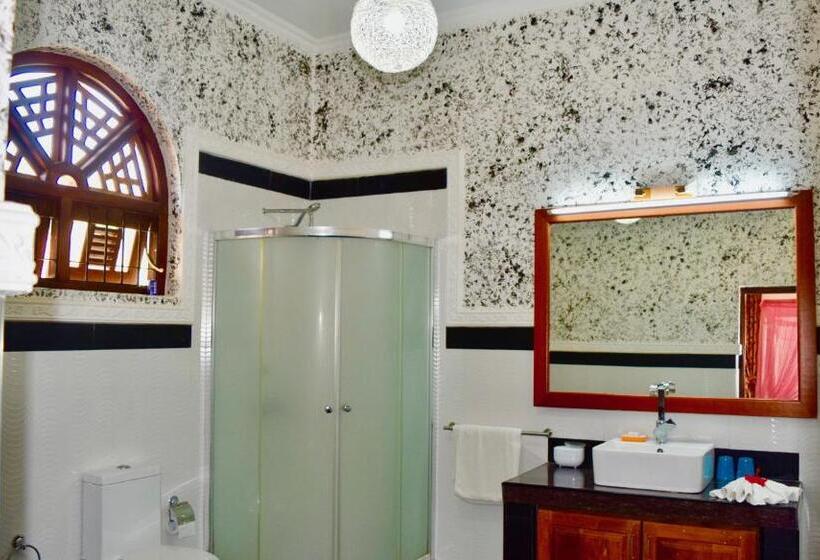 발코니가 있는 스위트, Rico Shadow Guest House