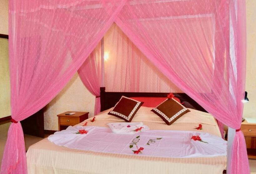 발코니가 있는 스위트, Rico Shadow Guest House