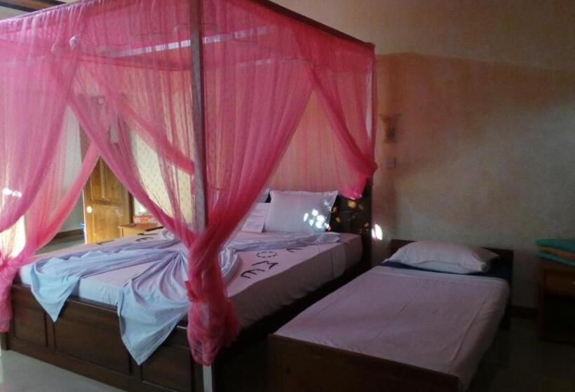 발코니가 있는 스위트, Rico Shadow Guest House