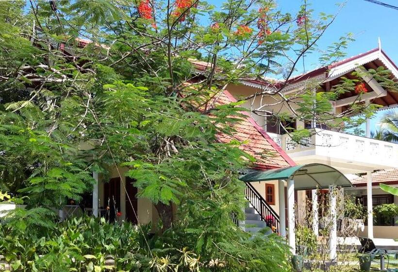 발코니 디럭스 룸, Rico Shadow Guest House