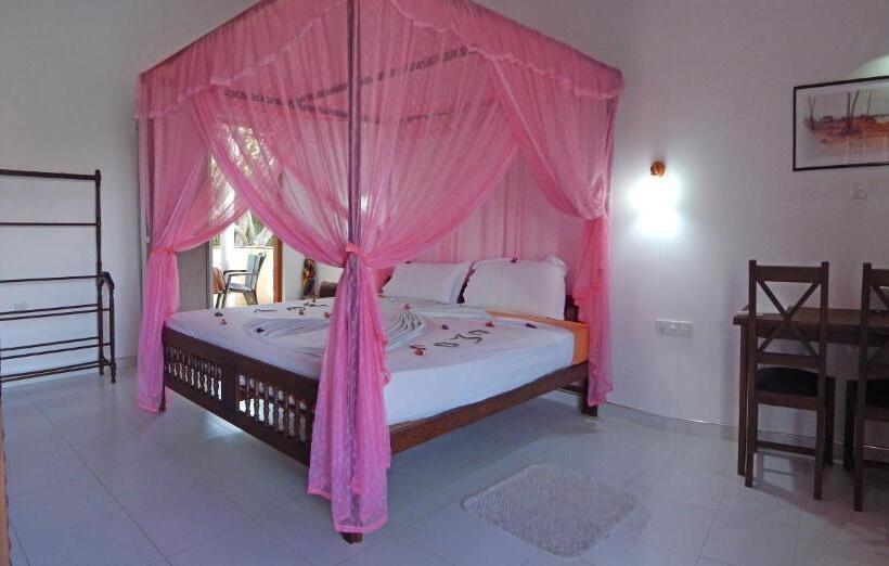 발코니 디럭스 룸, Rico Shadow Guest House