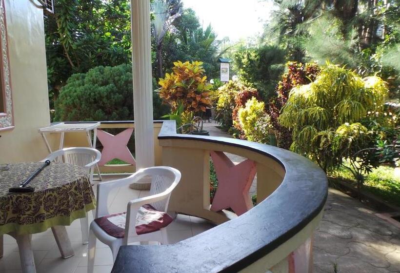 디럭스 룸, Rico Shadow Guest House