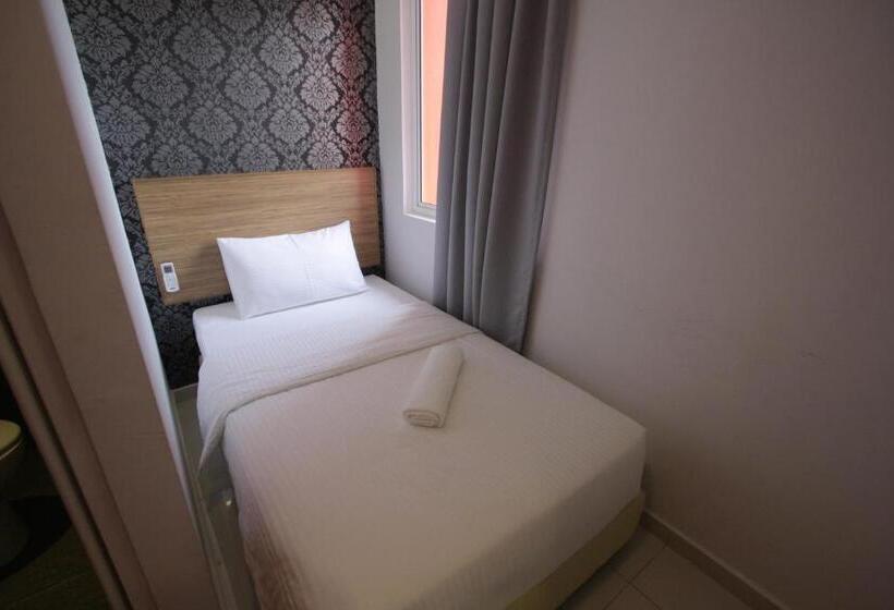 חדר סטנדרט יחיד, Sovotel Boutique Hotel At Uptown 101