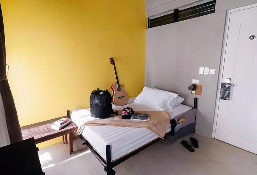 اتاق استاندارد یک نفره, Spin Designer Hostel   El Nido
