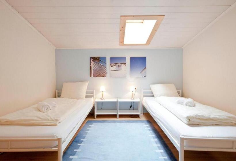 Апартаменты 3 Спальни, Sportland Inn