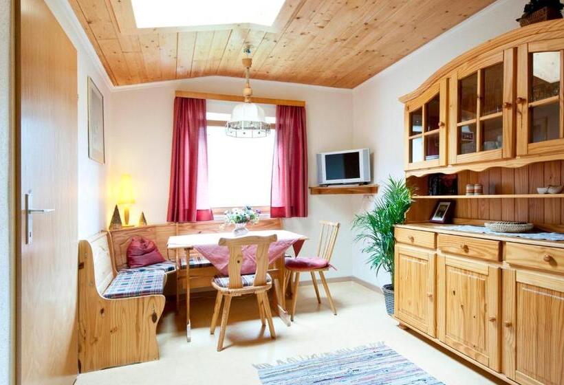 Апартаменты 2 Спальни, Sportland Inn