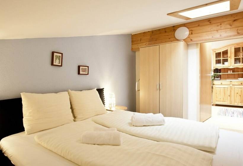 Апартаменты 2 Спальни, Sportland Inn