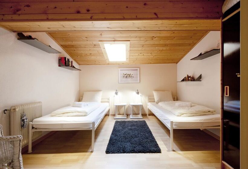 Апартаменты 3 Спальни, Sportland Inn