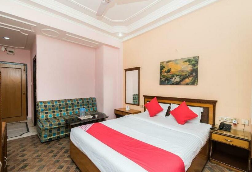 חדר סטנדרט, Super Capital O Bidisha