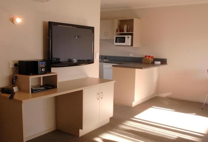 带2个卧室的公寓, Shelby Motor Lodge