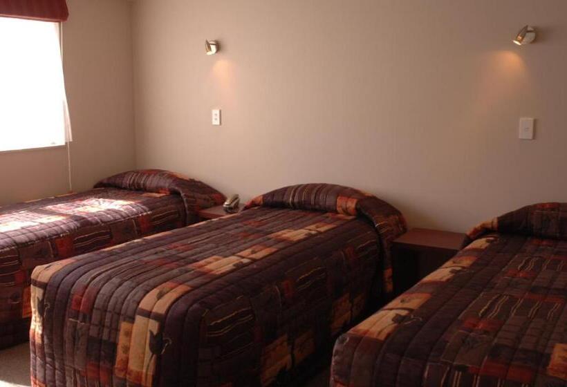 Апартаменты 2 Спальни, Shelby Motor Lodge