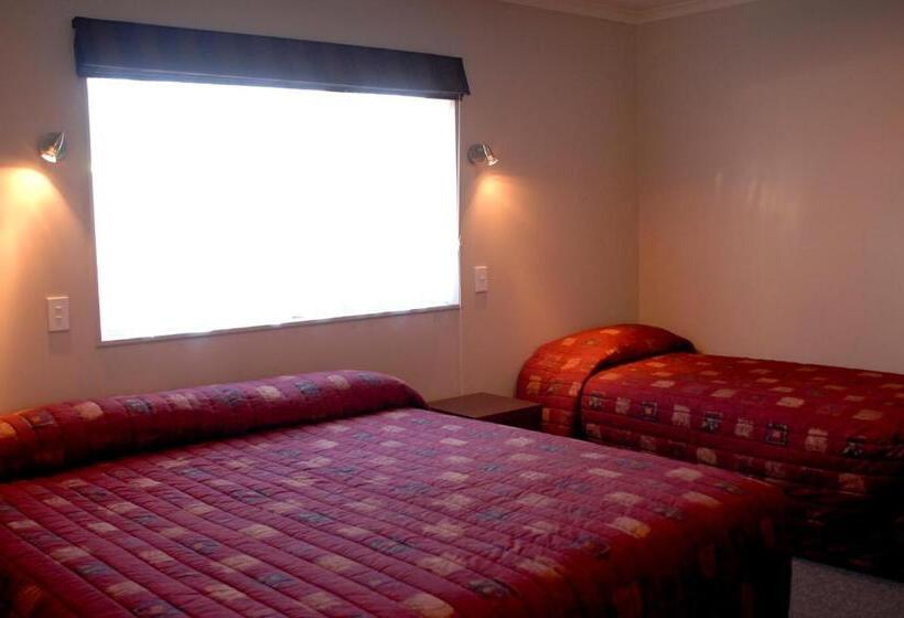 带2个卧室的公寓, Shelby Motor Lodge