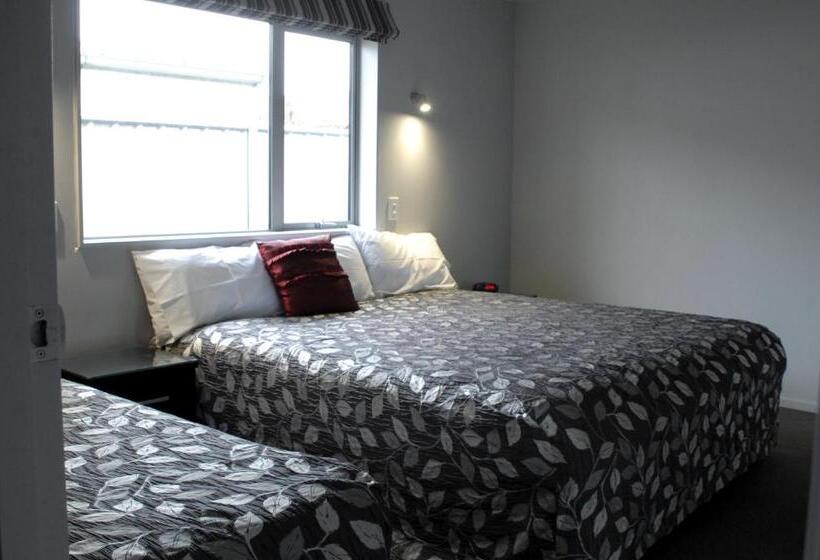 带2个卧室的公寓, Shelby Motor Lodge