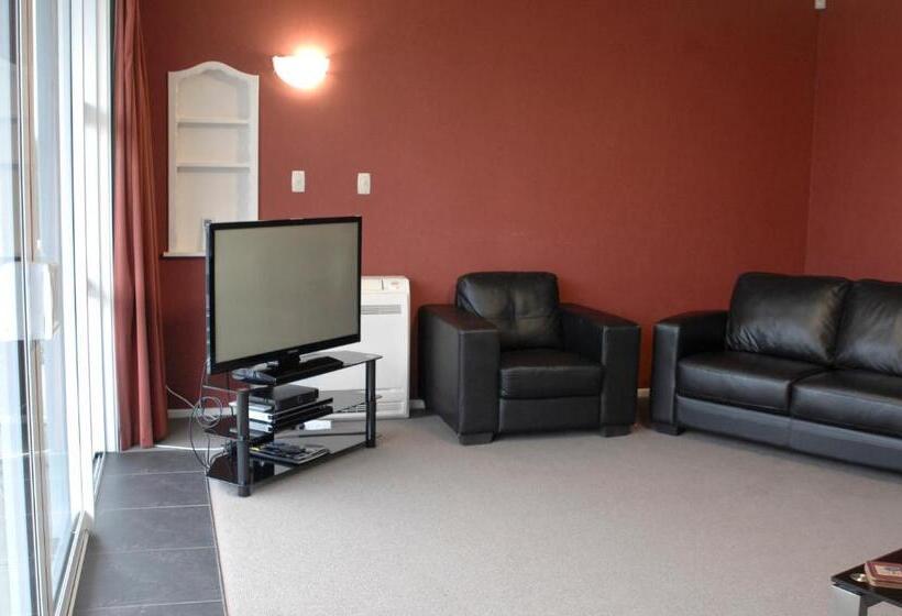 带3个卧室的公寓, Shelby Motor Lodge