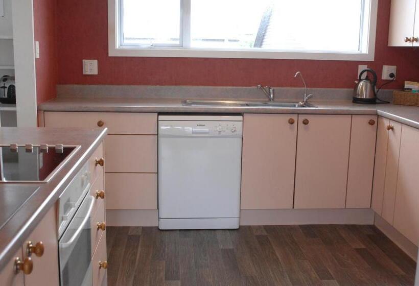 带3个卧室的公寓, Shelby Motor Lodge